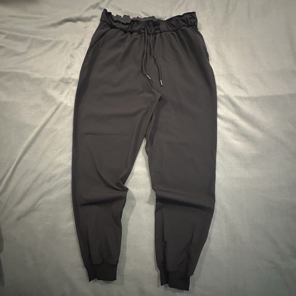 Lululemon Stretch High Rise Joggers Keep Moving Pants Womens 10 Black LW5CVSS